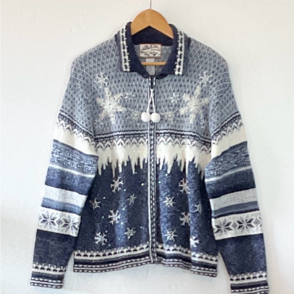 Heirloom Collectibles Womens L Knit Cardigan Blue/White Full Zip Embellished